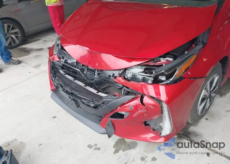 2018 Toyota Prius Prime Premium из США, поврежденный, VIN JTDKARFPXJ3099912